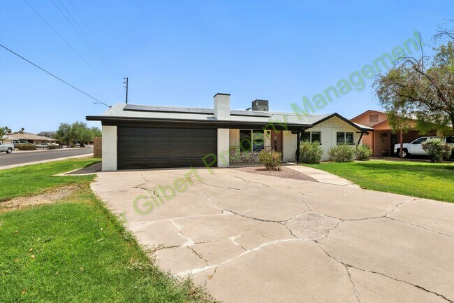 Photo - Charming Ranch-Style Home on a Corner Lot ...