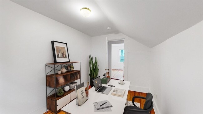 Photo - 151 Hamilton St