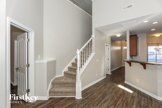 Photo - 16520 Kettlewell Ln