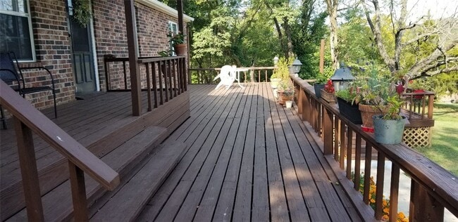 Photo - 101 SW Campbell Rd