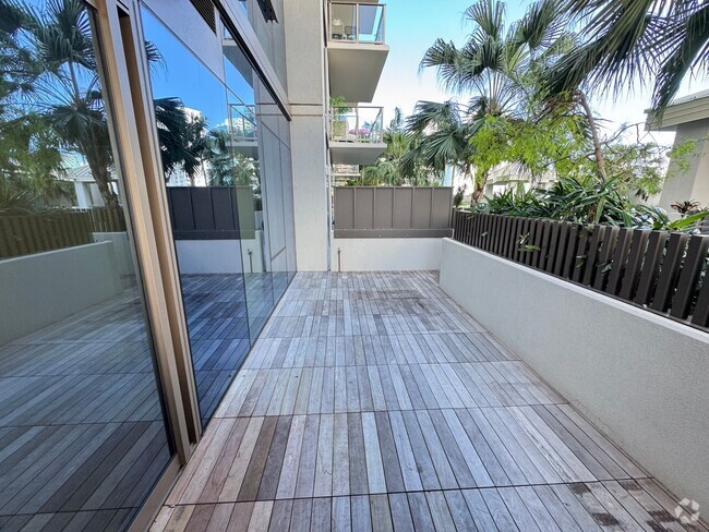 Building Photo - Sky Ala Moana West 1 bedroom, 1 bathroom l... Rental