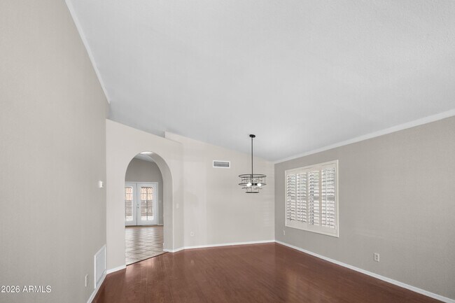 Photo - 1214 E Beverly Ln