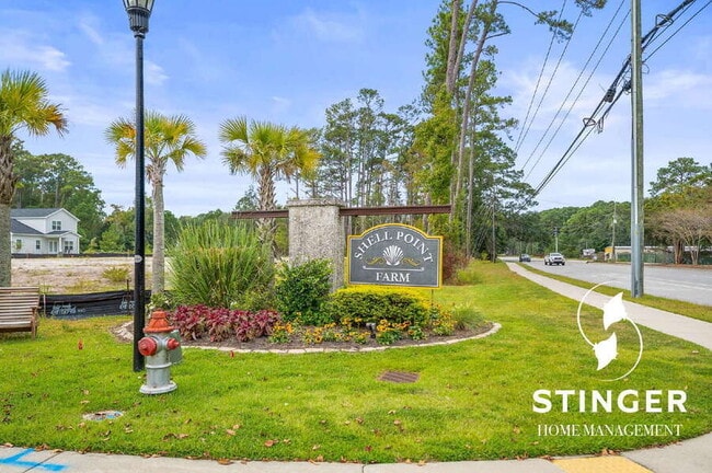 Photo - 198 Great Bend Dr