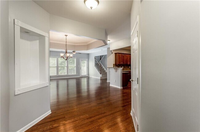 Photo - 1345 Winshire Cove