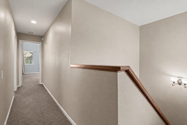 Photo - 1556 Prairie Grove Dr