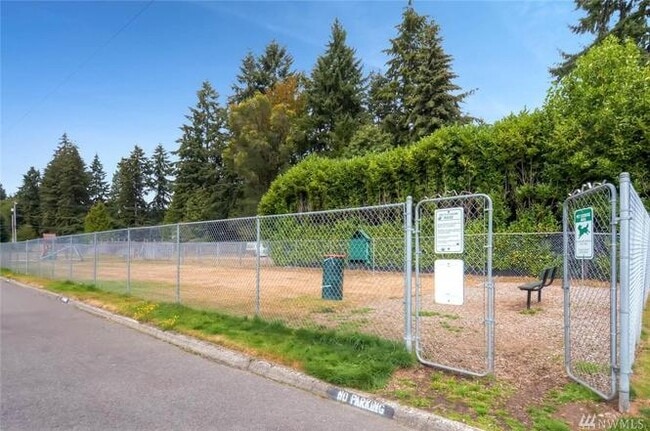 Photo - 5722 122nd Pl SE Unit 236