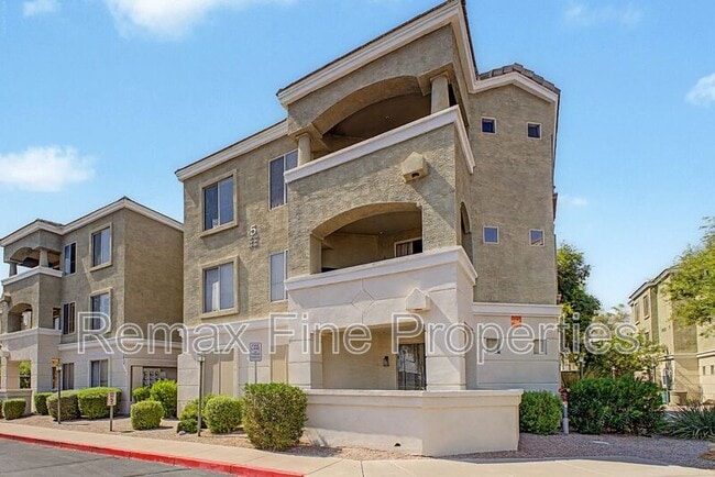 5303 N 7th St Unit 324