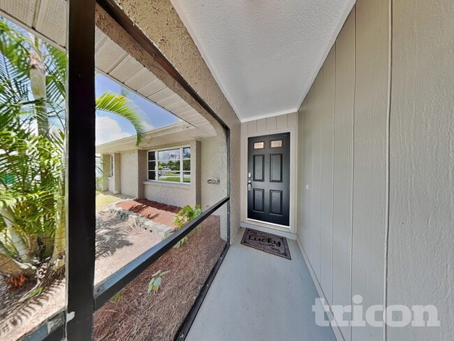Photo - 20336 Peachland Blvd