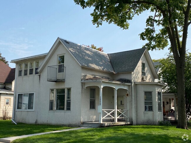 Building Photo - 1504 Mississippi St Rental