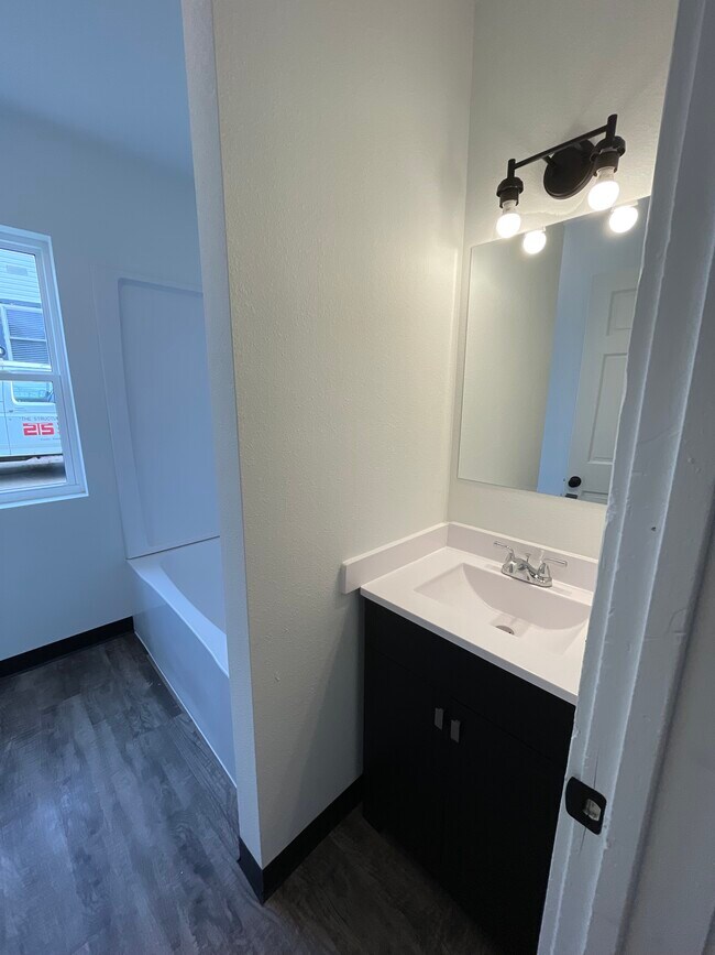 Photo - 2152 C St SW