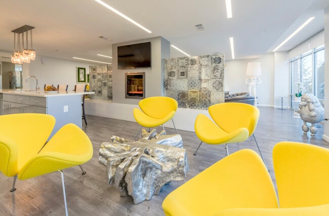 Photo - 1505 Commonwealth Ave Unidad 403