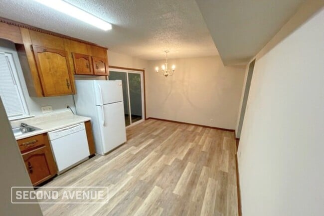 Photo - 4786 High Oak Dr