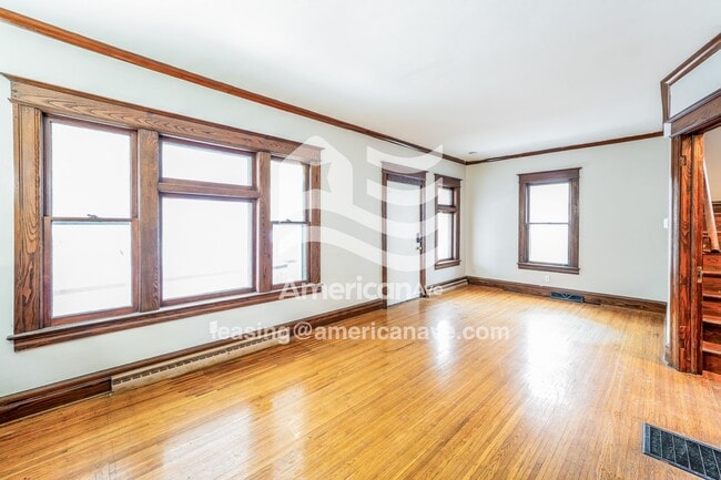 39 Jackson St
