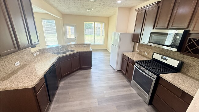Photo - 20603 Summer Retreat Ln