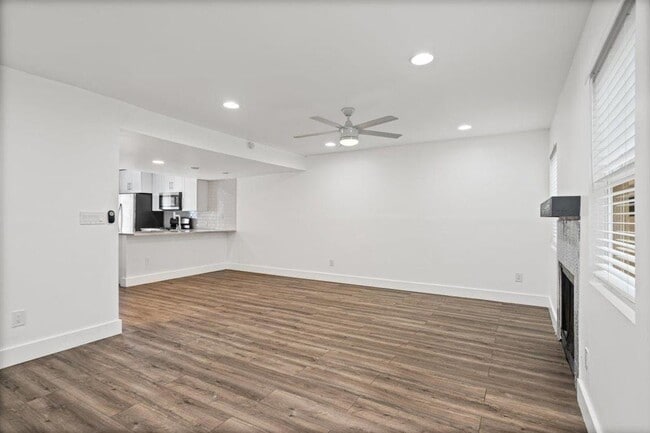 6401 Chimney Creek Cir Unidad A