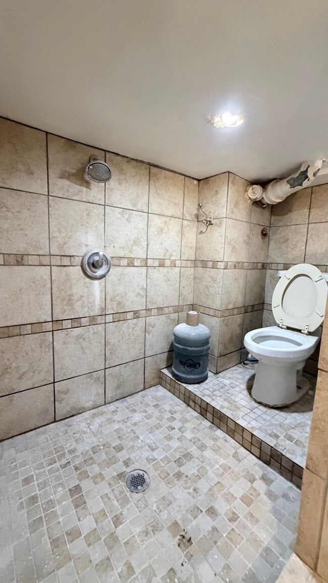 Photo - 3821 Woodleigh St Unit 6