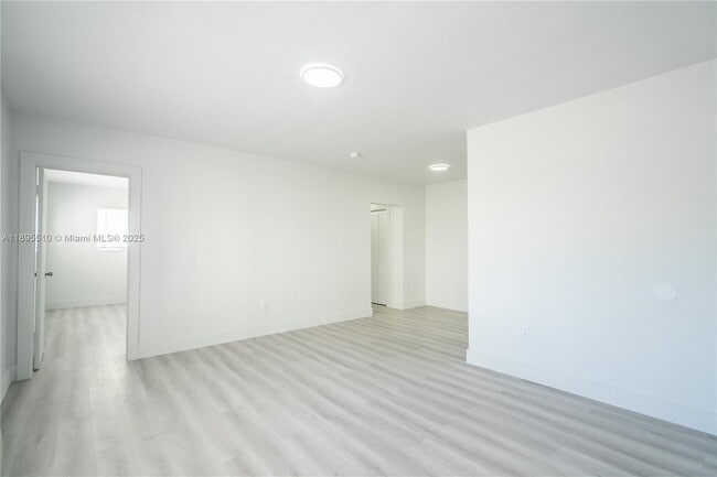 Photo - 7315 Harding Ave Unit 9