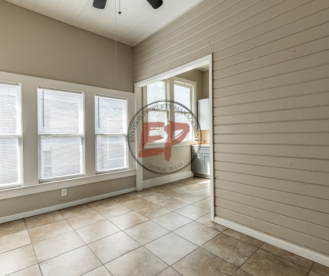 Photo - 2300 Washington Ave