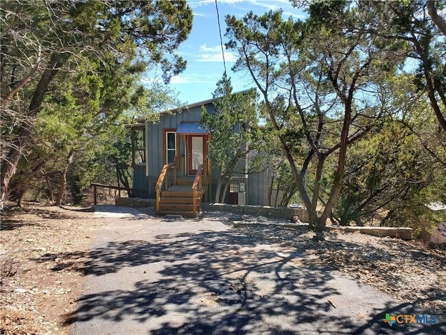Photo - 238 Ledgeview Dr House