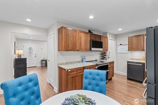 Photo - 8250 Corliss Ave N