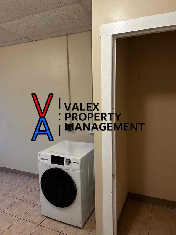 Photo - 552 Main St Unit 2B