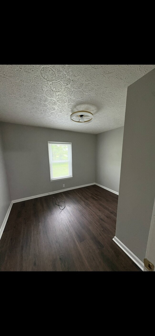 211 Mt Vernon Rd Unit 1