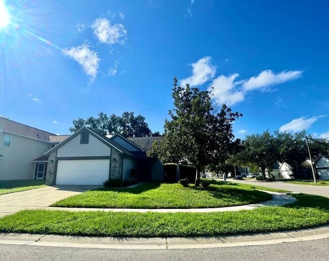 Photo - NICE 3/2.5 OVIEDO TWO-STORY HOME OFF DEAN ROAD