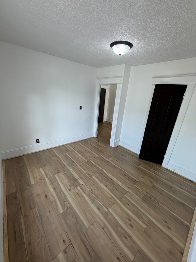 Photo - 336A Bowen St Unit Downtown Oshkosh 2 bedroom