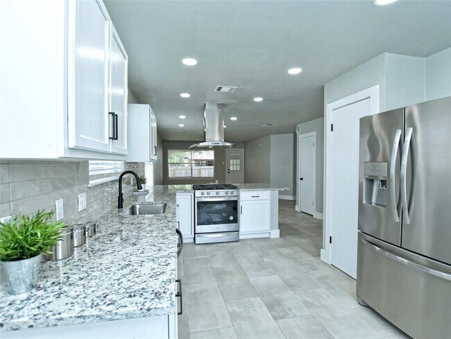 Photo - 1303 Green Terrace Dr