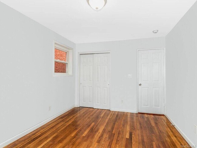 Photo - 3358 Colden Ave Unidad 3