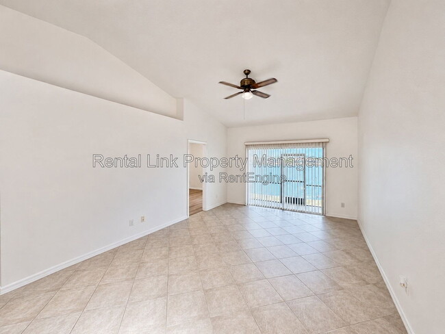 Photo - 320 SW 3rd Pl Unit 2