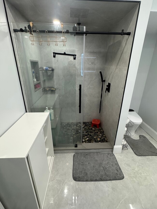 Photo - 195 Neponset Ave