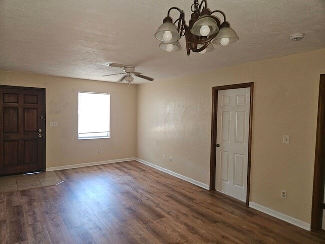 Photo - 3884 Osprey Cir Unit B