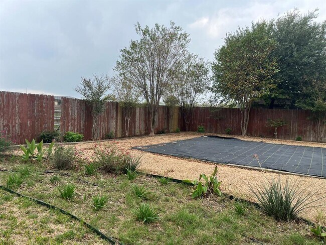 Photo - 670 Farm to Market 1626