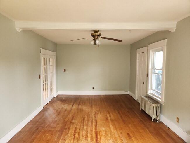 Photo - 1791 Riverside Dr Unit apt 1