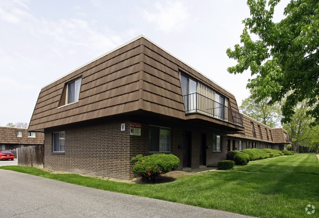 College Park Apartments