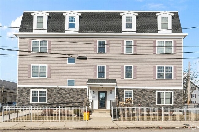 Building Photo - 693 Western Ave Unit 104 Rental