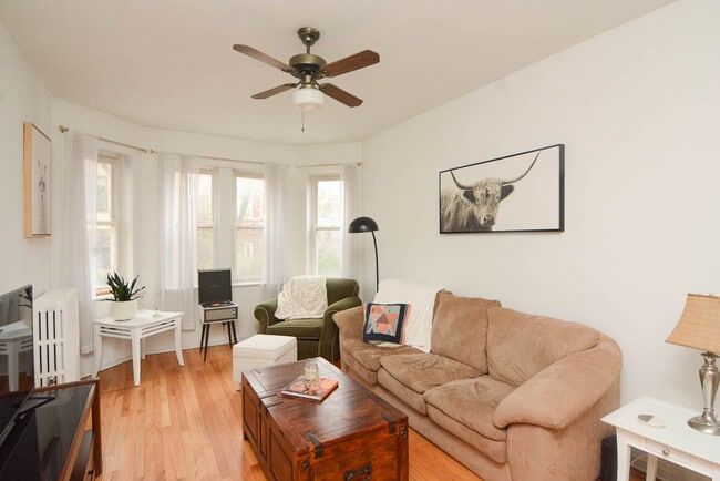 Photo - 1929 W Crystal St Unit A3