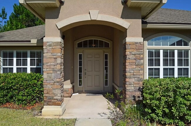 Photo - 32410 Pond Parke Pl