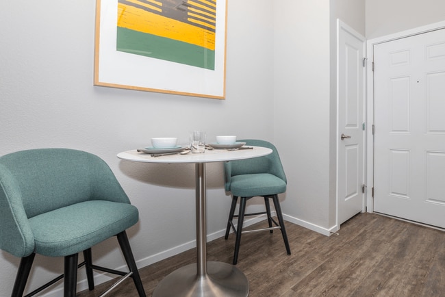 Photo - Bell Lafayette