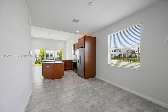 Photo - 5120 Willow Crk Dr