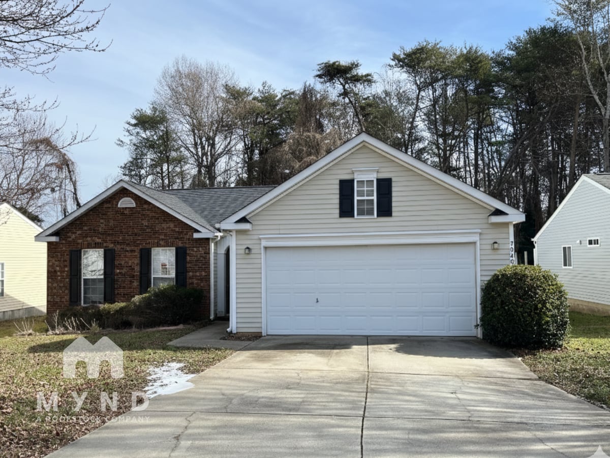 Photo - 7940 Travers Run Dr