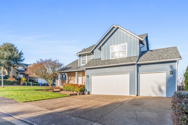 Photo - 2851 Cleveland Ave NW