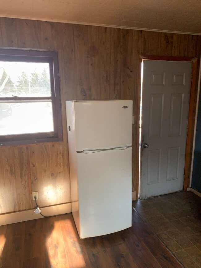 Photo - 3961 Logan Ave Unit 3961 Logan Ave - Apt 12