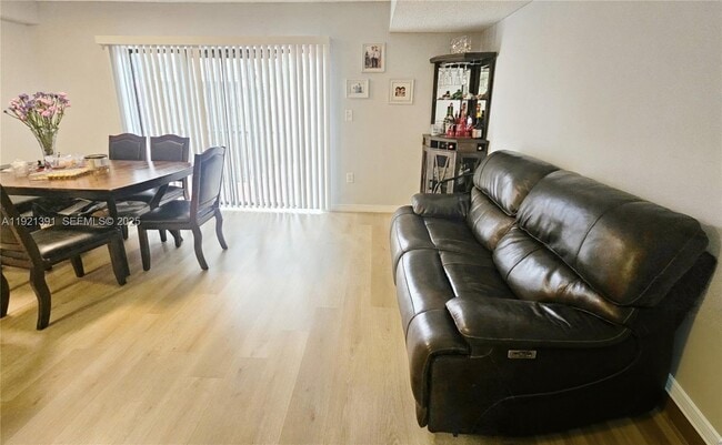 Photo - 10700 NW 7th St Unit 5A