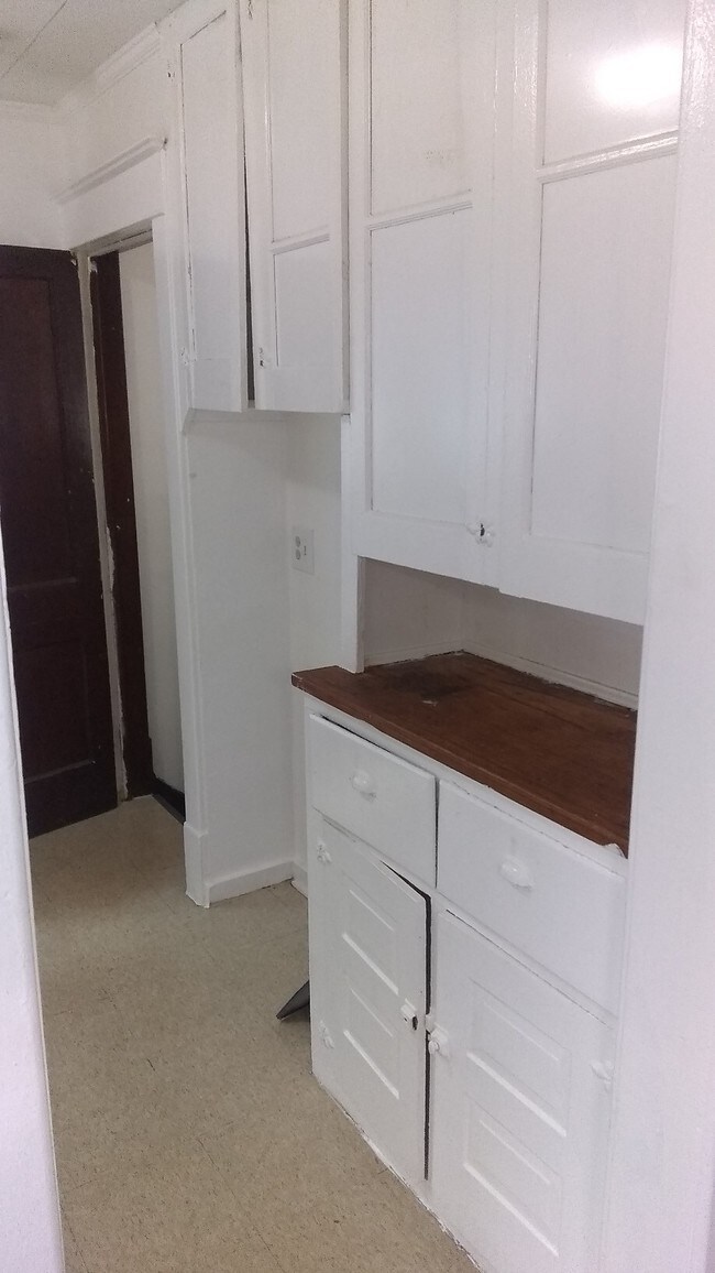 Photo - 685 Norfolk Ave