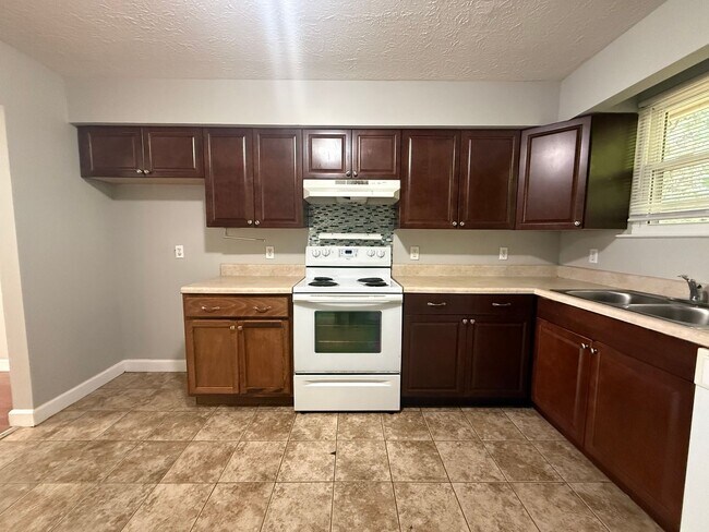 2337 Cooper Terrace
