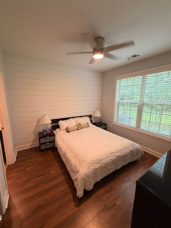 Photo - 2279 Tenor Ln