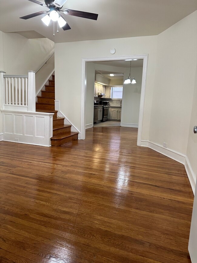 Photo - 5232 Pennsgrove St