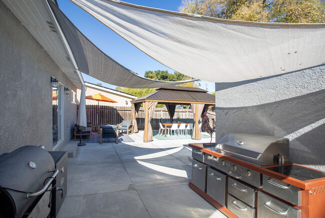 Photo - 136 Olive St